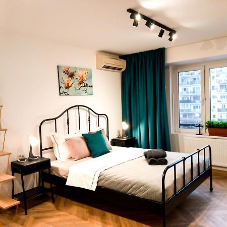 Апартаменти Timpuri Noi Studio With Self Check In Бухарест Екстер'єр фото